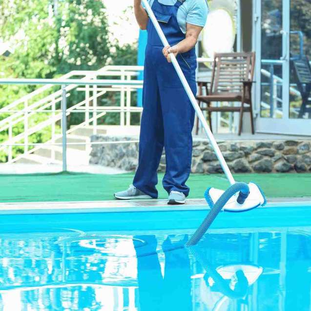 Swimming Pool Maintenance Services